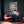 Laden Sie das Bild in den Galerie-Viewer, Das farbenfroge Acrylbild zeigt eine Schauspielerin aus den 50ger Jahren. Die Stilikone trägt einen glitzernden roten Lippenstift. Das Acrybild ist im Popart Style von der Firma ImageLand