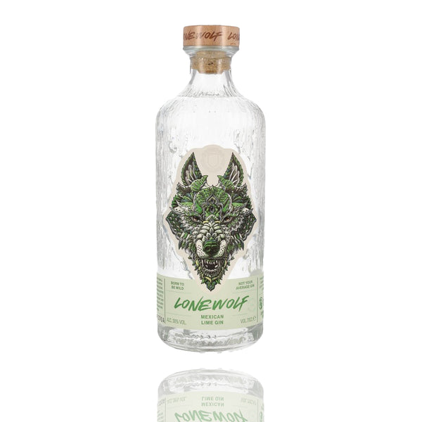 Auf der schicken Flasche ist ein grüner Wolfskopf. LONEWOLF Mexican Lime Gin von BREWDOG steht auf der Flasche