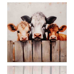 Drei neugierige Kälbchen hinter einem Holzzaun schauen drollig von einem Acrylbild.