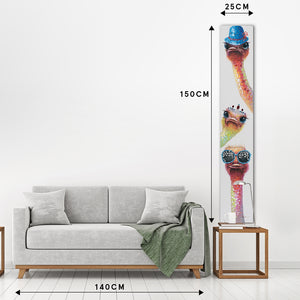Schmales Leinwandbild hochkant mit den Maßen 25 x 150 cm. Auf dem Bild sind drei bunte Strauße mit farbigen Strasssteinen.