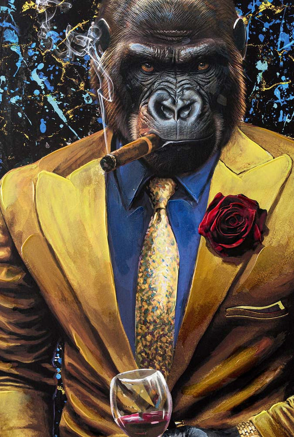 Dieses Gemälde ist echt Detailverliebt. Es zeigt einen Gorille als Gentleman im goldenen Anzug. Er ist der Big Boss.