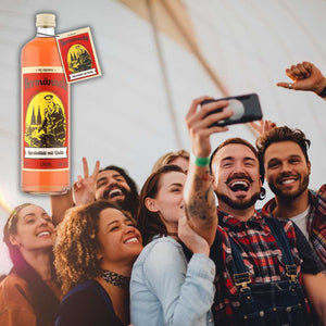 Der Hermännche Quittenlikör aus dem Bergischen Land schmeckt süß und fruchtig. er darf auf keiner Party fehlen.