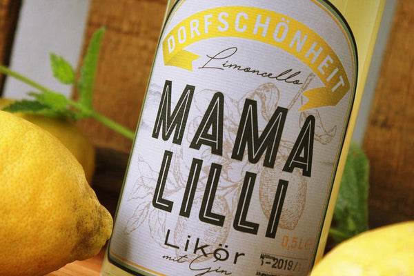 Entdecke den unverwechselbaren Geschmack von Mama Lilli Zitronenlikör und tauche ein in eine Welt voller erfrischender Aromen. Lass dich von der Dorfschönheit aus dem Bergischen Land verzaubern