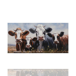 Modernes Kunst-Gemälde Milky Four mit detailreichen Porträts von zwei Kühen und zwei kleinen Kälbchen inmitten von Wiesenblumen unter blauem Himmel, Format 60 x 120 cm.