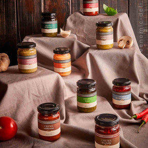 Greenomic bietet köstliche Pestosorten an die in Italien auf traditionelle Weise produziert werden.