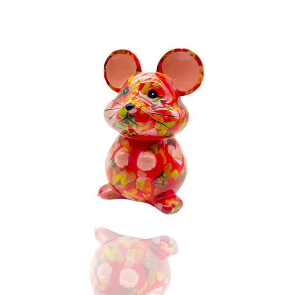 Eine pinke Maus als Spardose ist doch eine tolle Geschenkidee z.B. zum Geburtstag, zur Geburt oder zur Taufe. Pomme Pidou stellt farbenfrohe Spardosen her.