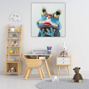 Das Gemälde von dem verliebten Frosch passt ideal in ein Kinderzimmer.
