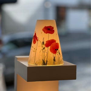 Windlicht mit rotem Klatschmohn
