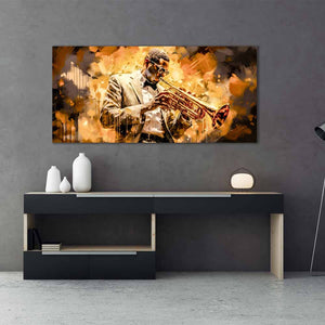 Auf dem gemälde ist ein Trompetensoieler vor goldenem Hintergrund zu sehen. Das Wandgemälde zeigt einen Musiker in seinem Element.