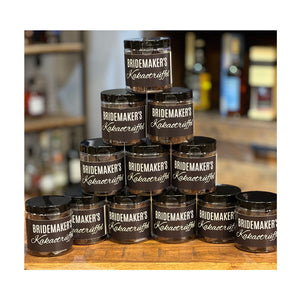 Bridemakers Kakaotrüffel in der formschönen Dose sind wirklich lecker.