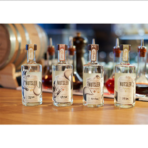 NUTSLER ist ein feiner Haselnussbrand aus dem schönen Schwarzwald. Mit viel Können und Liebe zum Beruf entsteht wohl der beste Nussschnaps der Welt. 